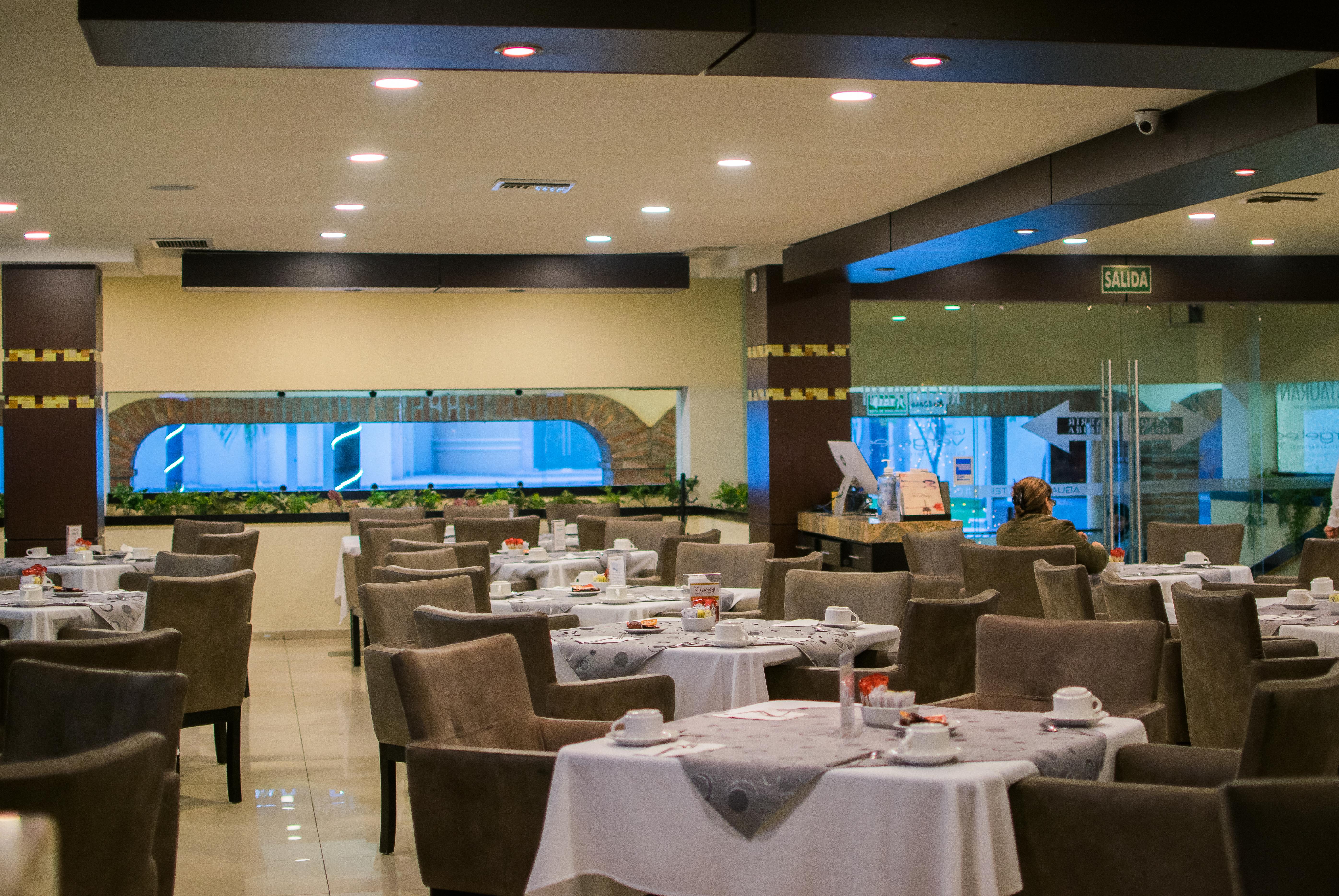 Wyndham Garden Aguascalientes Hotel & Casino Esterno foto